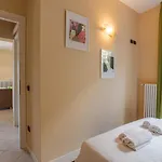 Daire With Balcony And Private Parking