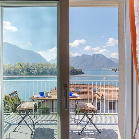 With Balcony And Private Parking Lejlighed *